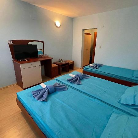 Bar & Guests Room Ela Близнаци Екстериор снимка