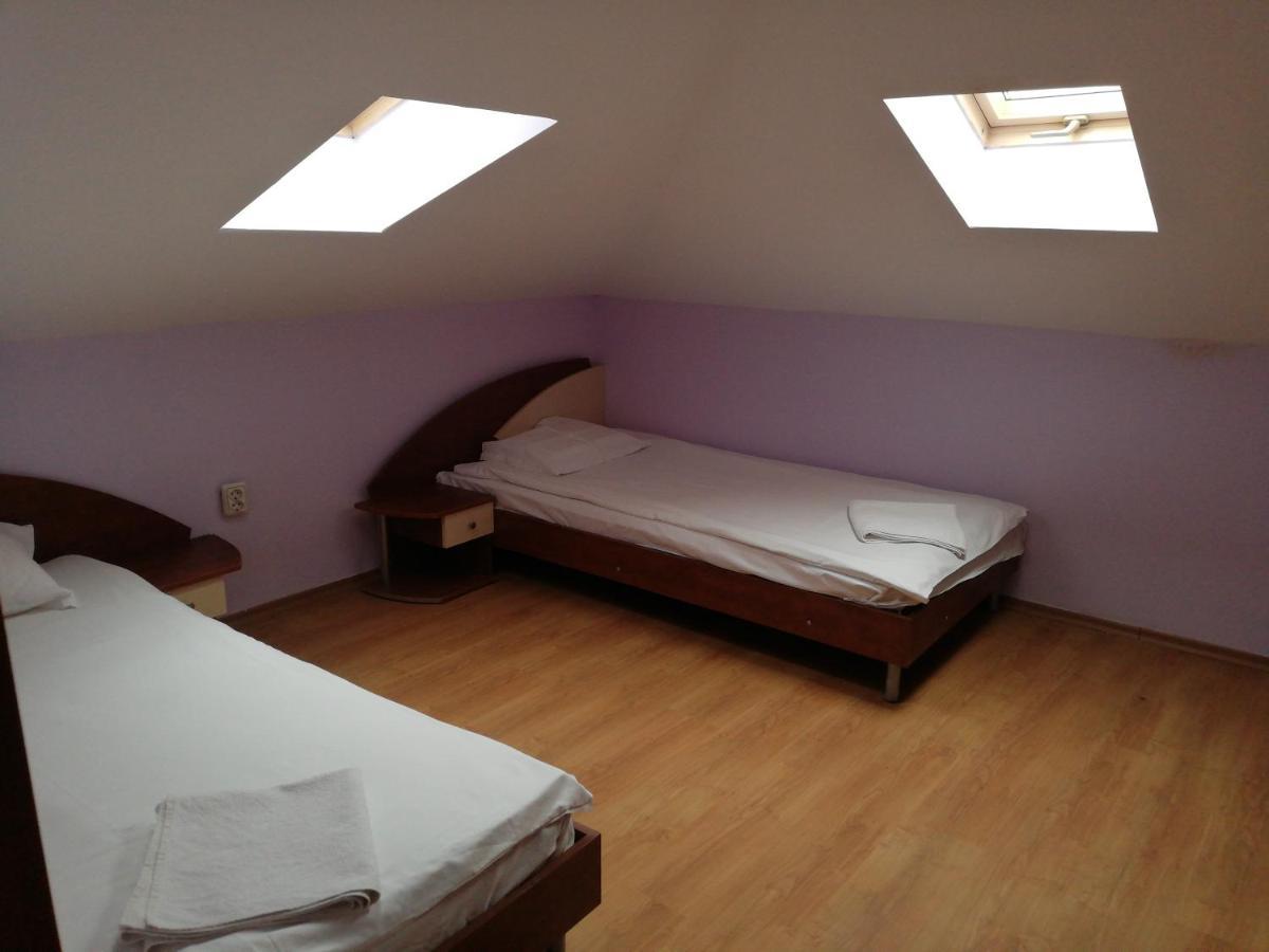 Bar & Guests Room Ela Близнаци Екстериор снимка